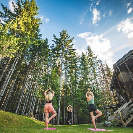 Ubc Whistler Lodge Esterno foto